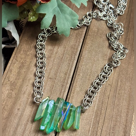 Artisan Jewelry - Green Quartz  stainless steel  chain